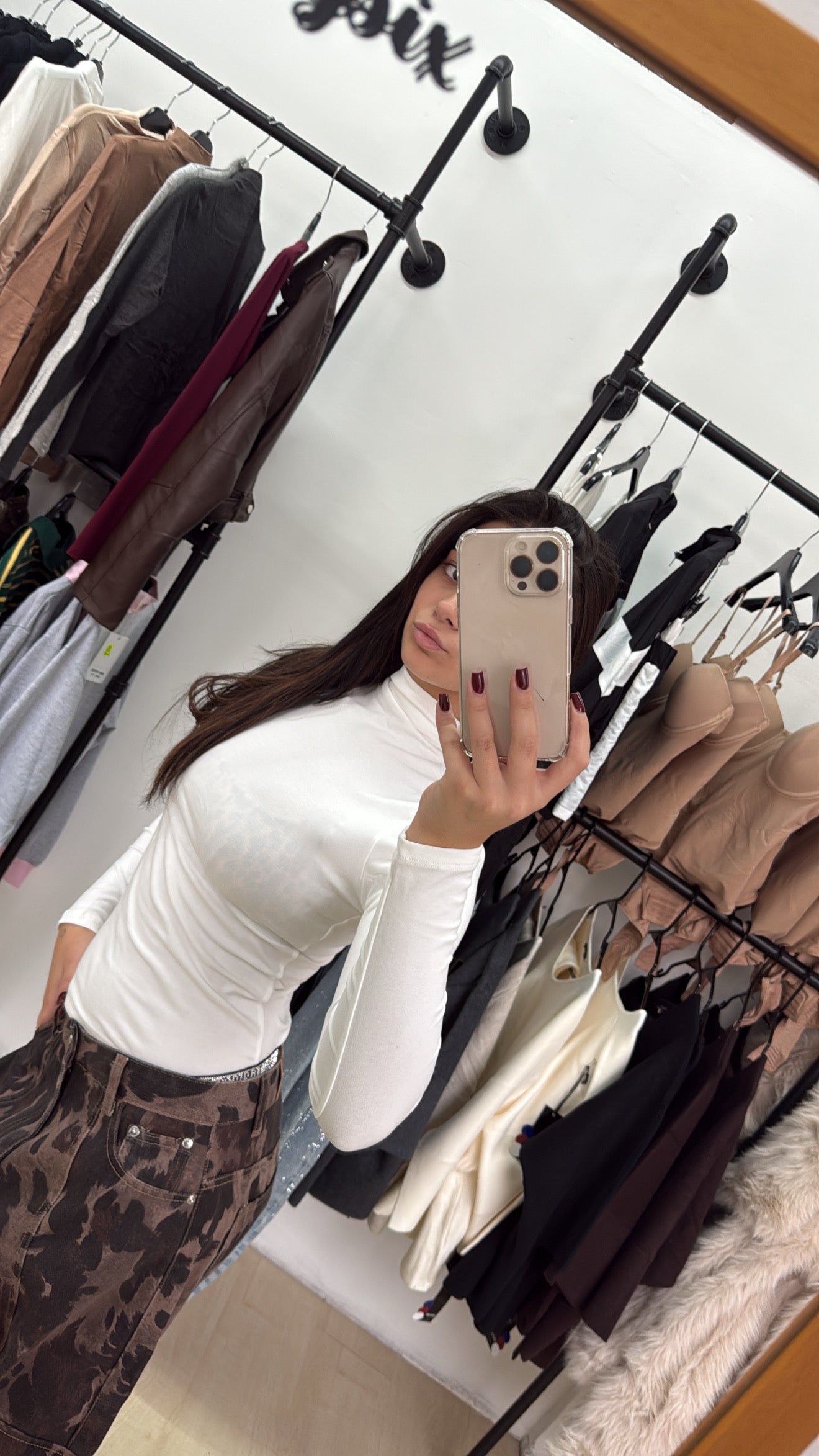 Maglia con collo alto