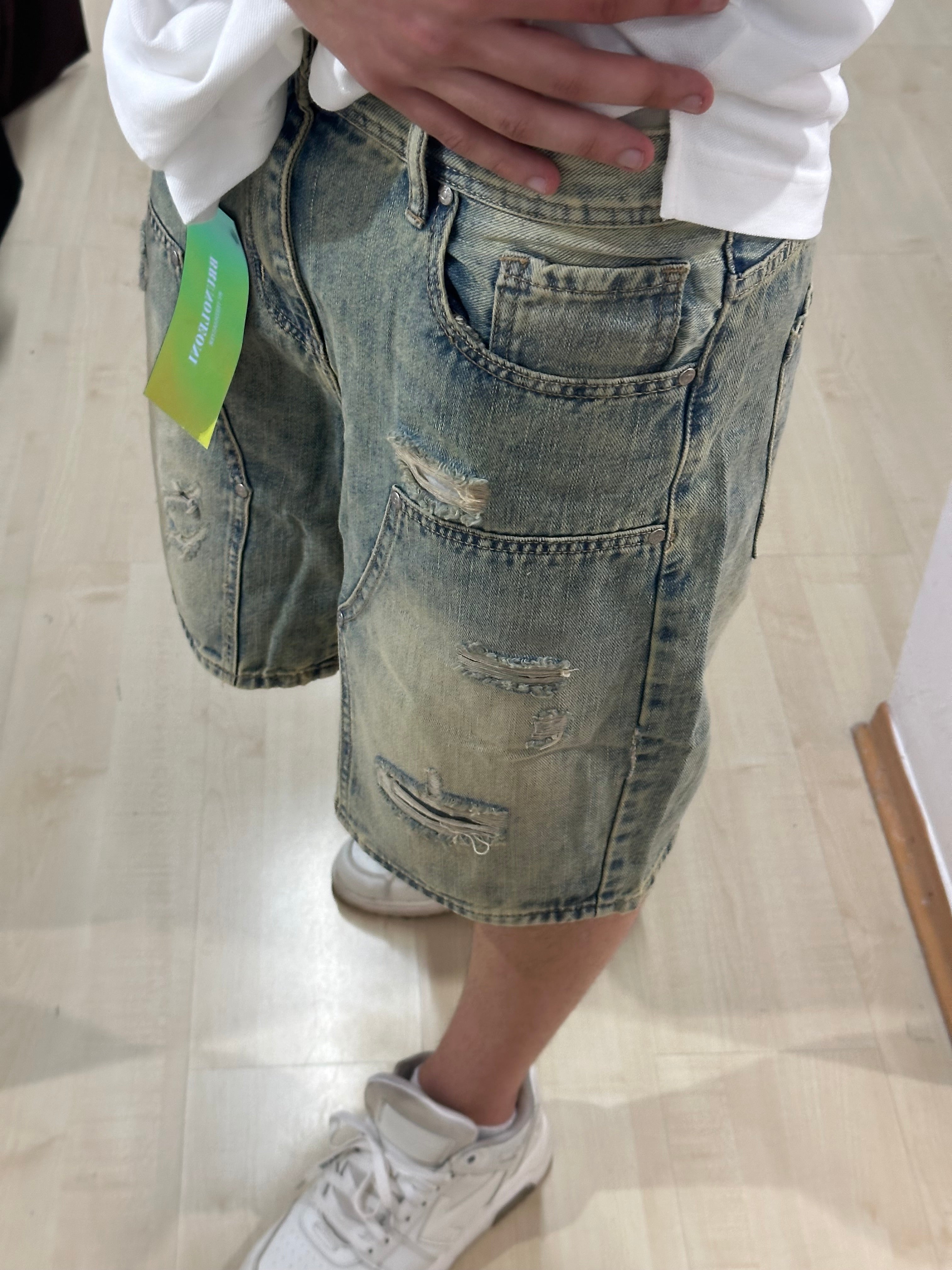 Bermuda jeans