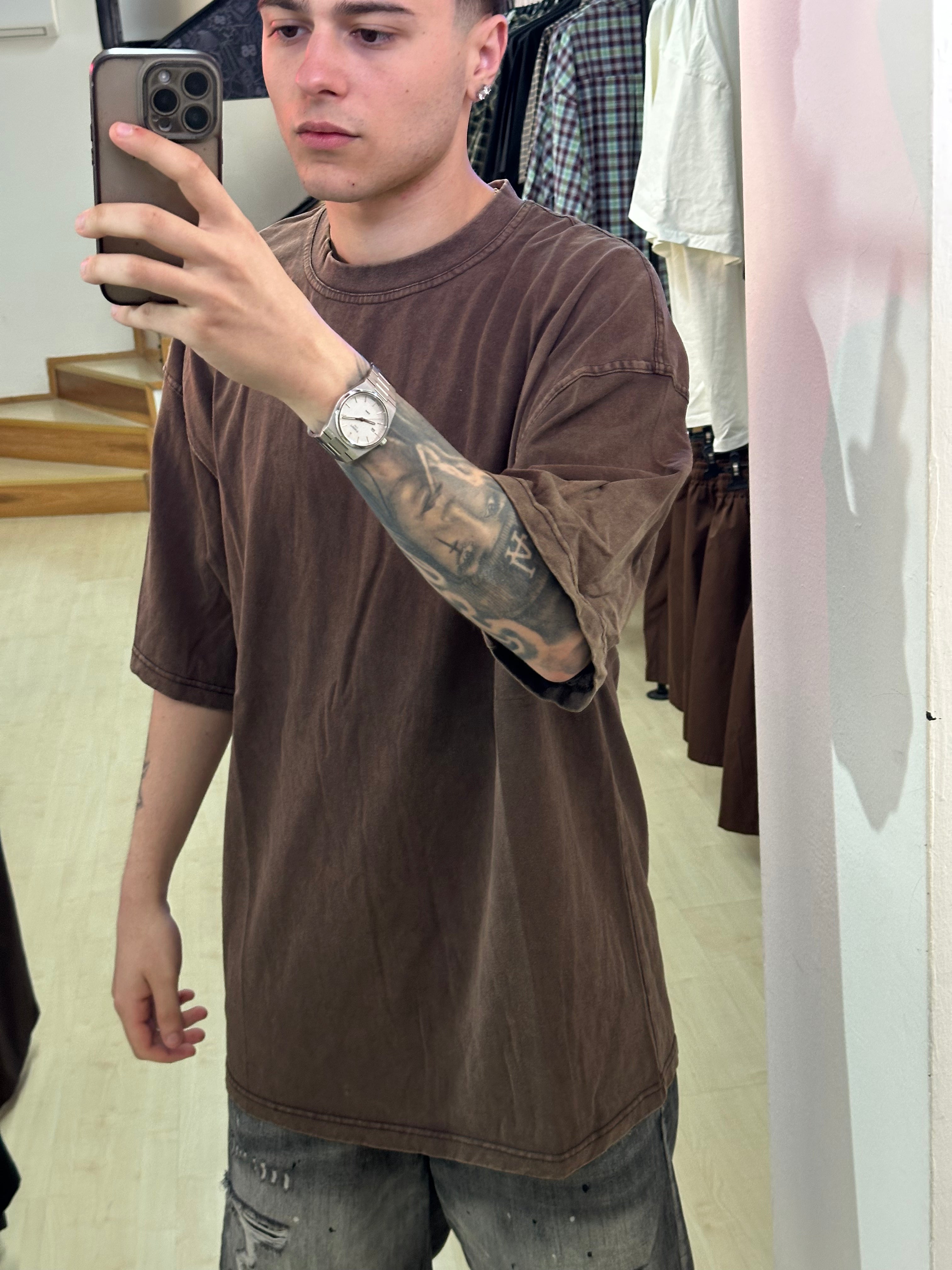 T-shirt oversize slavata